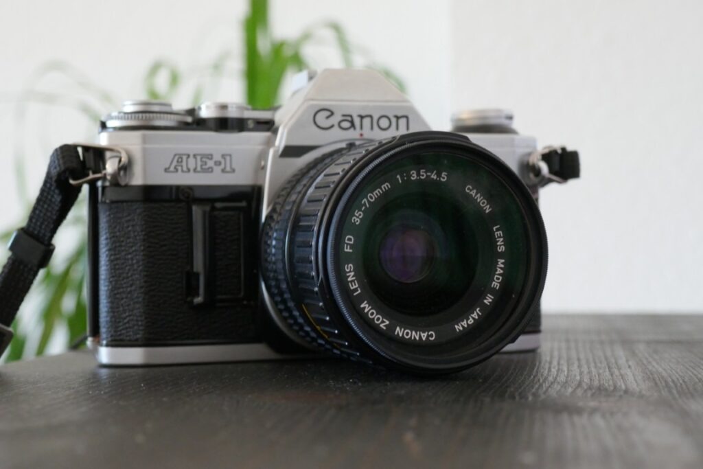 Vintage Kameras - Gebrauchte Kameras analog und digital