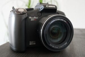 Canon PowerShot SX1 IS 10.0MP Digitalkamera