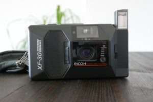 Ricoh XF-30 | analoge Point & Shoot Kamera | Festbrennweite