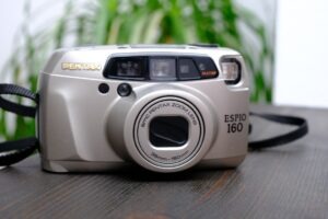Pentax Espio 160 QD | analoge Point & Shoot Kamera | großer Zoombereich