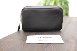 Leica Z2X | QD | Vario-Elmar 35-70mm | schwarz | mit original Ledertasche