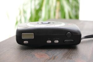 Leica Z2X | QD | Vario-Elmar 35-70mm | schwarz | mit original Ledertasche