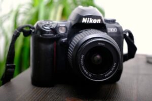 Nikon D 100 Set | Vintage digitale SLR mit 18-55 und 55-200