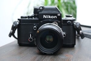 Nikon F 2 black | Photomic DP-1 | mit 35mm 2.0 | Top Zustand