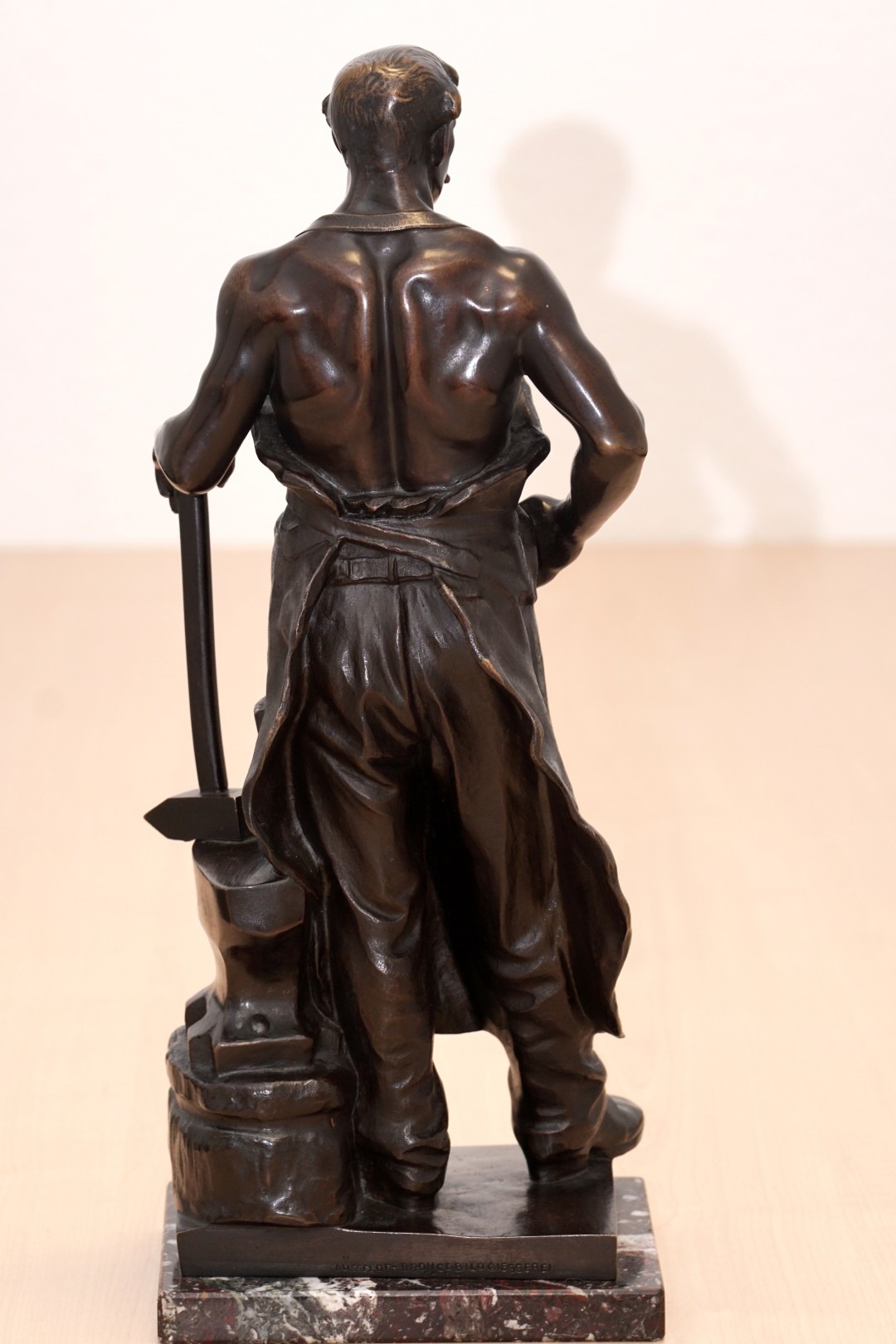 Bronze Figur "Schmied" von C.M. Geiling | Signiert | Düsseldorfer Bronzegießerei