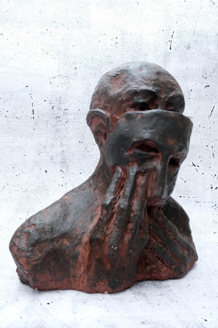 Titus Lerner | original Keramikskulptur | Kopf mit Maske | Signiert | von 1992
