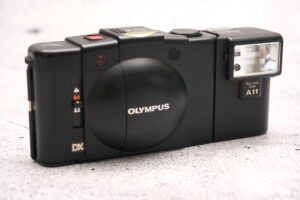 Olympus XA3 | Mit Blitz A11 | der Point & Shoot Klassiker mit 3,5 / 35mm