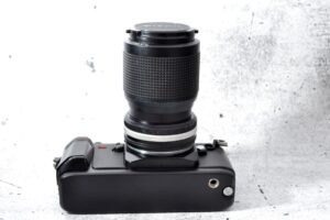 Nikon F-301 | mit Nikkor 35-105 mm | Top Zustand | die Kleine motorische von Nikon