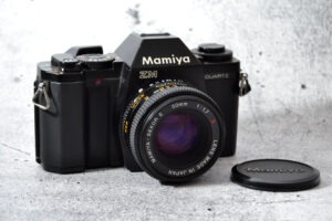 Mamiya ZM mit Sekor E 50mm / 1.7 | Top Zustand