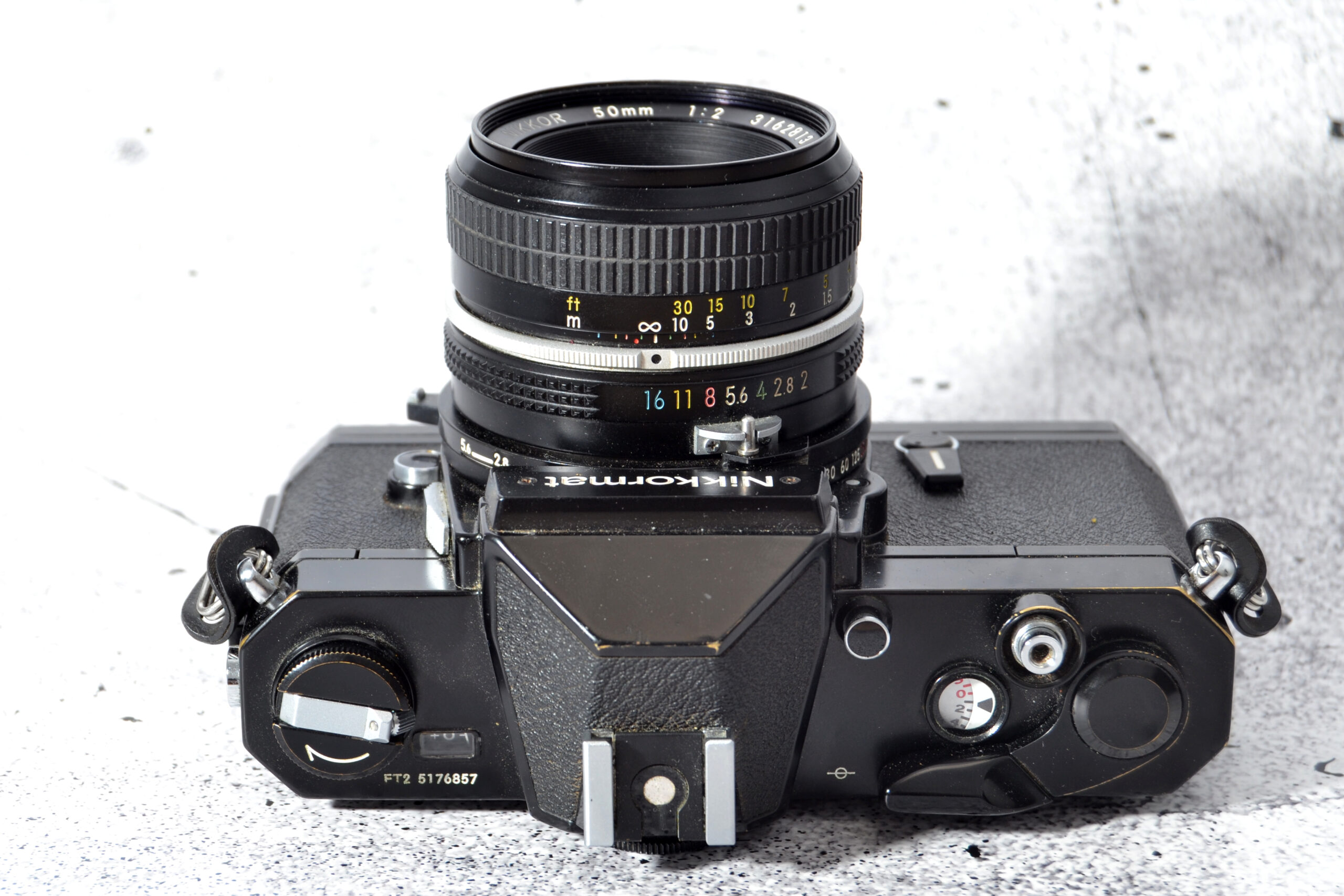 Nikkormat FT 2 | black | Kameraklassiker mit Nikkor 2.0 / 50mm - top Zustand