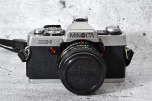 Minolta XG-1 chrome mit MD 50 mm / 1.7 | Analoges Traumpaar