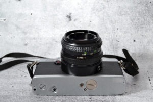 Minolta XG-1 chrome mit MD 50 mm / 1.7 | Analoges Traumpaar