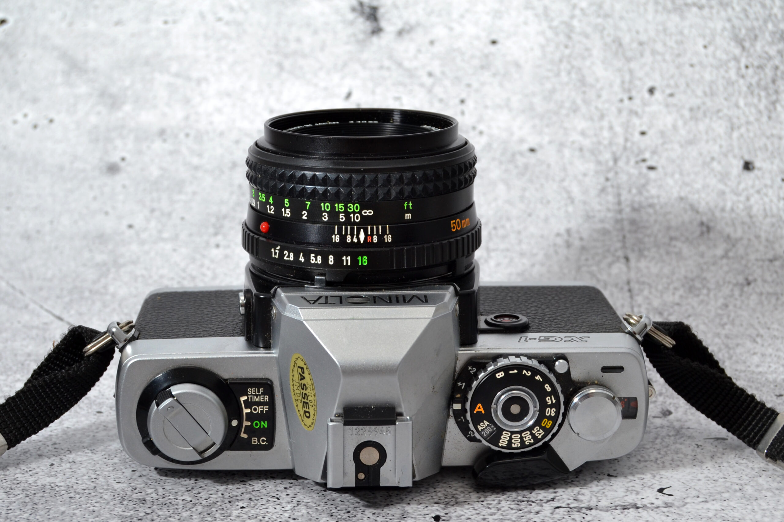 Minolta XG-1 chrome mit MD 50 mm / 1.7 | Analoges Traumpaar