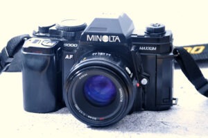 Minolta 9000 AF / Maxxum | mit AF 1.7/50mm | Guter Zustand