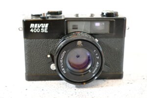 Revue 400 SE schwarz (wie Konica S3) | Sehr guter Zustand, sehr lichtstark