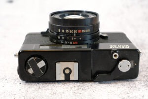 Revue 400 SE schwarz (wie Konica S3) | Sehr guter Zustand, sehr lichtstark