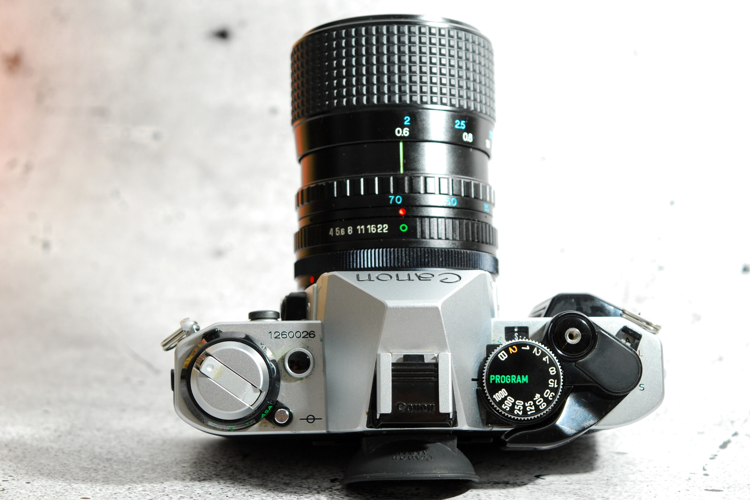 Canon AE-1 "P" (Program) mit Zoom Tokina 35-70mm | top Zustand – Bild 2