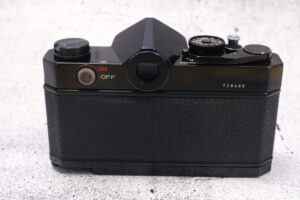 Konica Autoreflex T schwarz mit 1.4 / 57mm