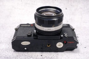 Konica Autoreflex T schwarz mit 1.4 / 57mm und Tasche