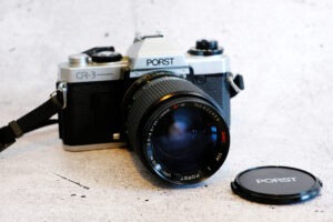 Porst CR3 (Fujica) mit Objektiv 35-70 mm | kompakte analoge SLR