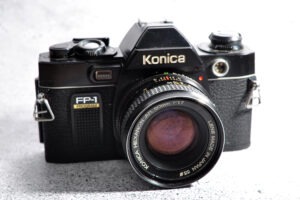Konica FP-1 Programm mit Hexanon 50 mm / 1.7 | Guter Zustand
