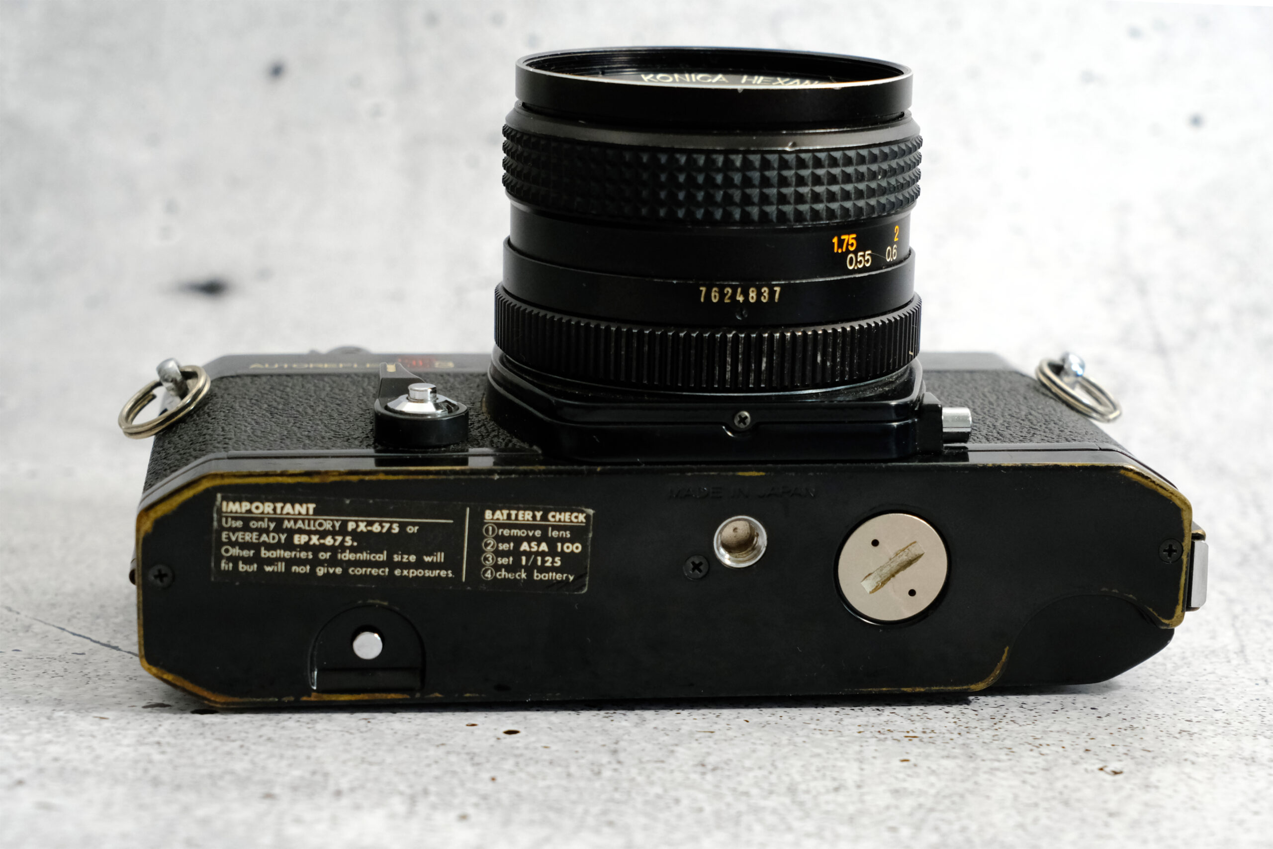 Konica Autoreflex T3 schwarz mit 1.7 / 50mm