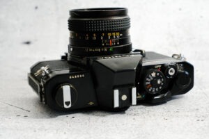 Konica Autoreflex T3 schwarz mit 1.7 / 50mm