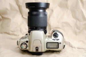 Nikon F-60 Set mit Nikkor 28-80 mm und 75-240mm | analoge AF-Kamera