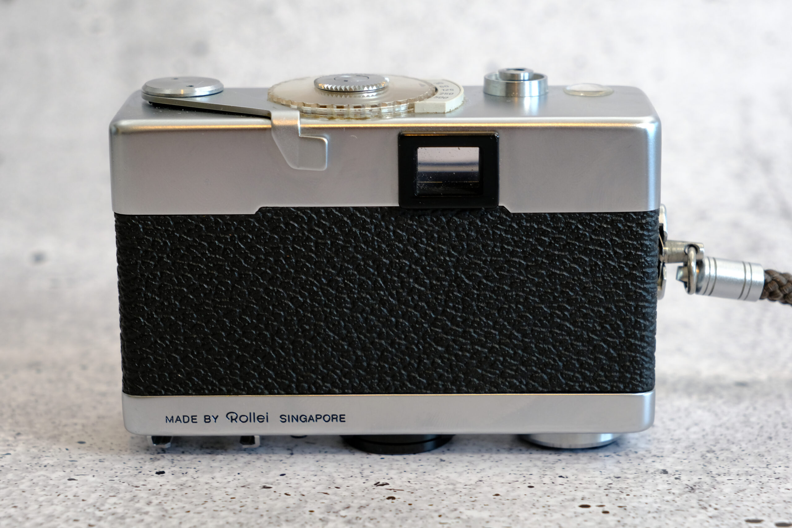 Rollei B35 | Kameraklassiker mit Tasche