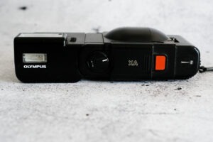 Olympus XA mit 2.8 / 35 mm | Mit Blitz A16 | Top Zustand