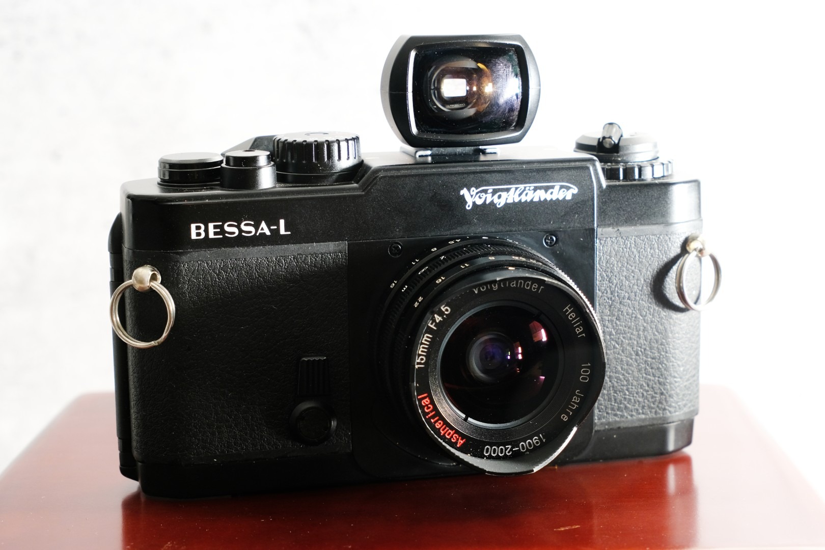 Voigtländer Bessa-L Set 100 Jahre Heliar | 15mm f/4.5 | Nr. 71/500 | sehr gut