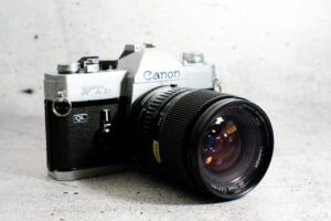 Canon FTb mit Tamron 28-70 mm - Robuster SLR Klassiker