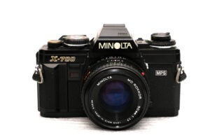 Minolta X-700 | black | mit Objektiv MD 50 mm / 1.7